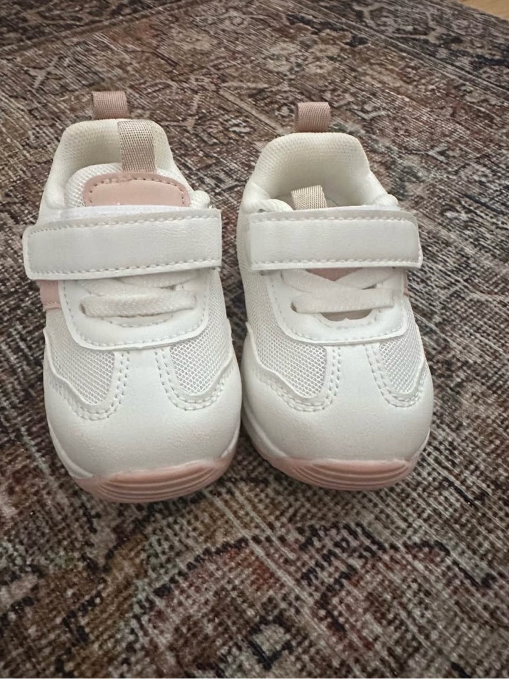 Toddler size 4 shoe lot (5pairs) see all photos